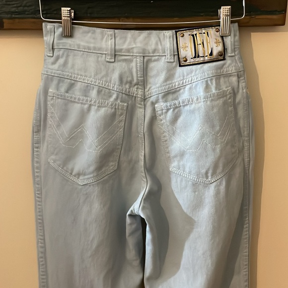 Vintage Escada One Powder Blue High Waist Tapered Jeans Size 38 - Picture 11 of 16